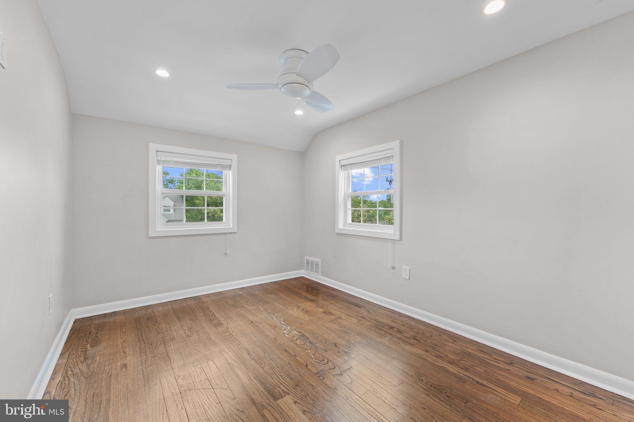 1214 West Braddock Road Alexandria, VA 22302 - Photo 21 of 39 Bright and airy room with natural light.