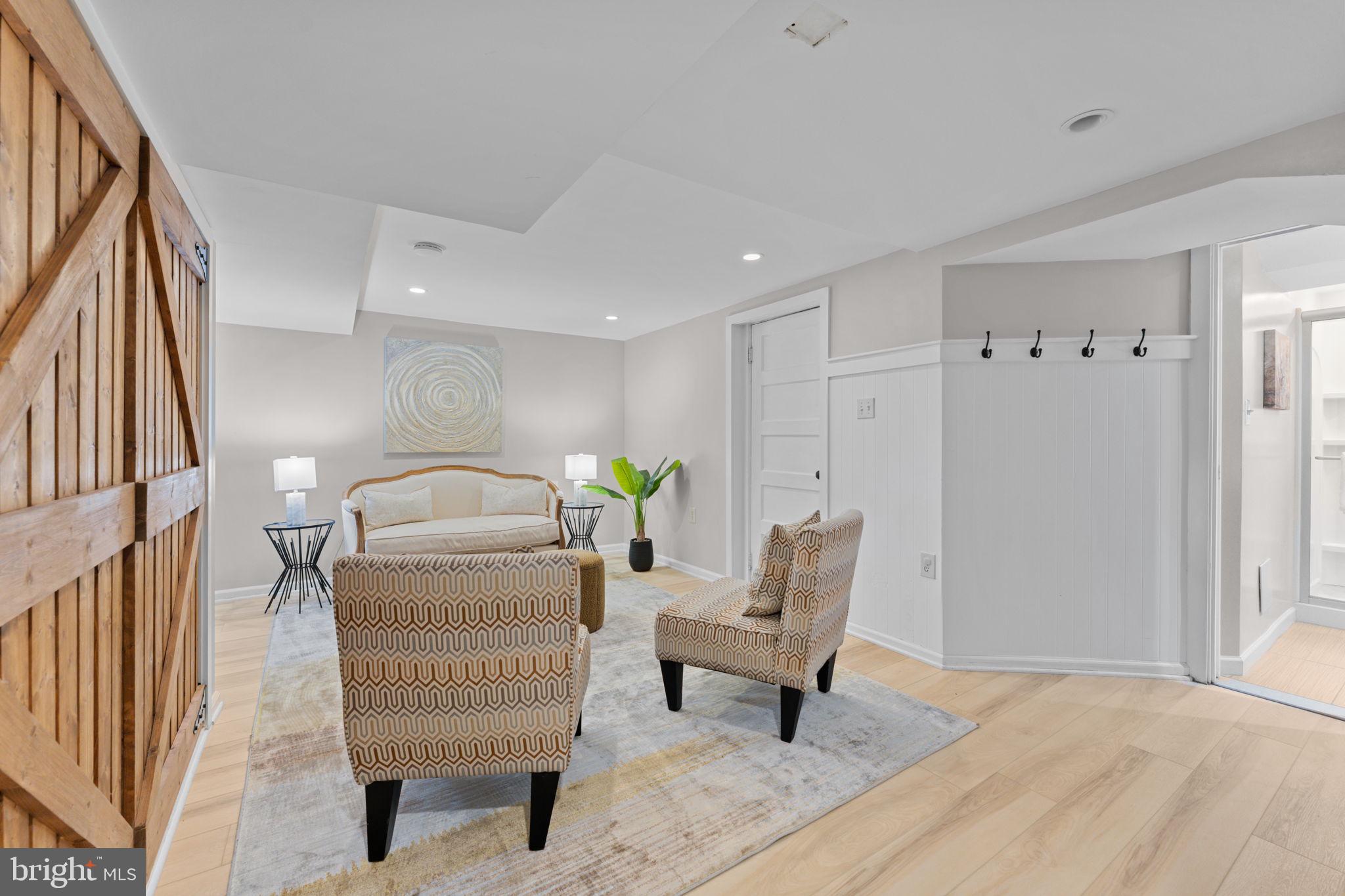 1214 West Braddock Road Alexandria, VA 22302 - Photo 24 of 39 Inviting space with modern charm.