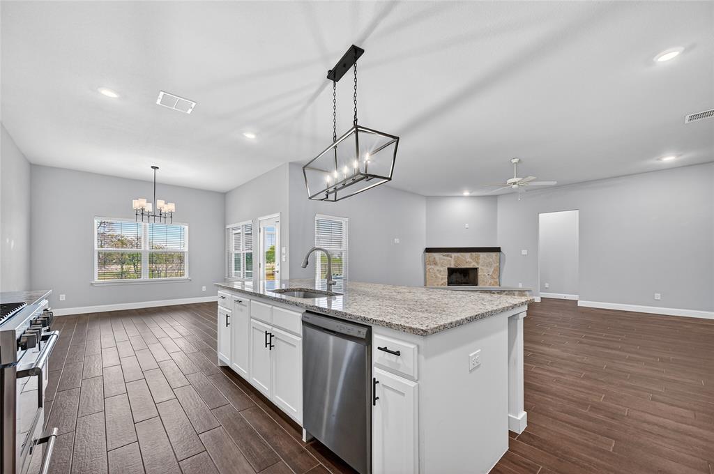 1506 Back Stretch Road Justin, TX 76247 - Photo 13 of 37