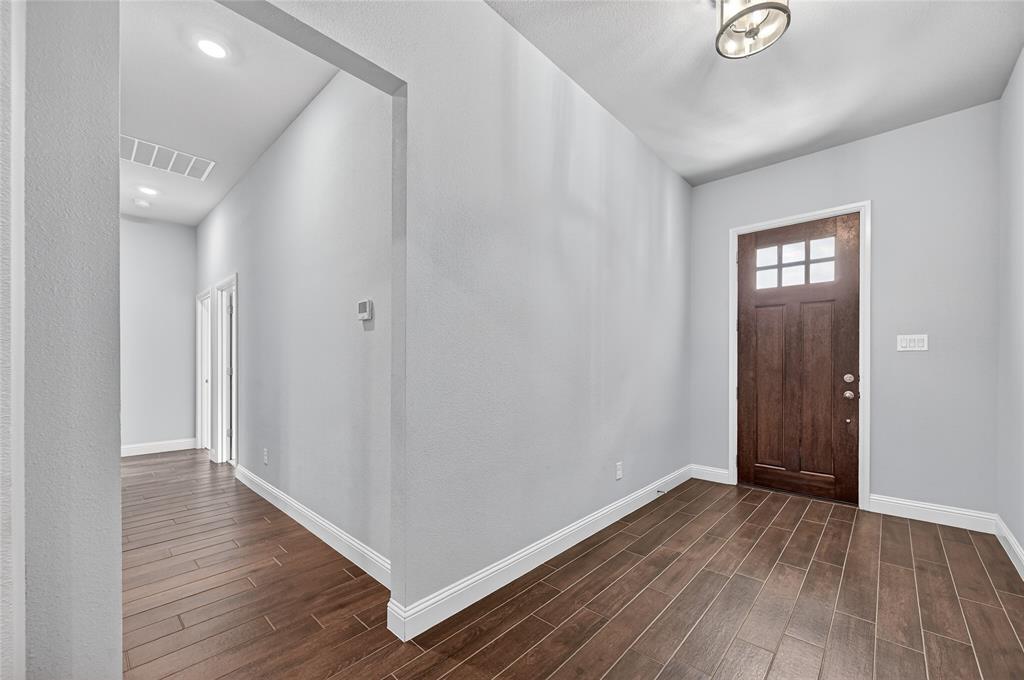 1506 Back Stretch Road Justin, TX 76247 - Photo 7 of 37