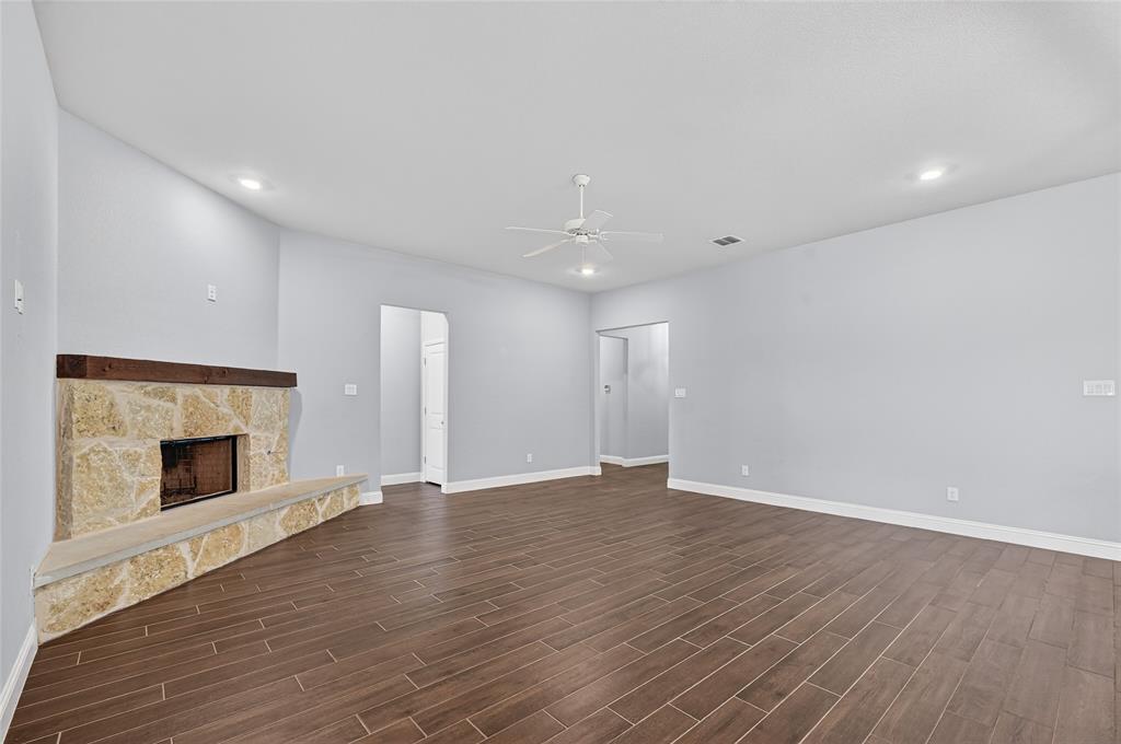 1506 Back Stretch Road Justin, TX 76247 - Photo 8 of 37