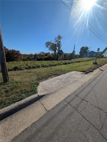 $39,000 | 115 South Harris Street, Reidsville, NC 27320