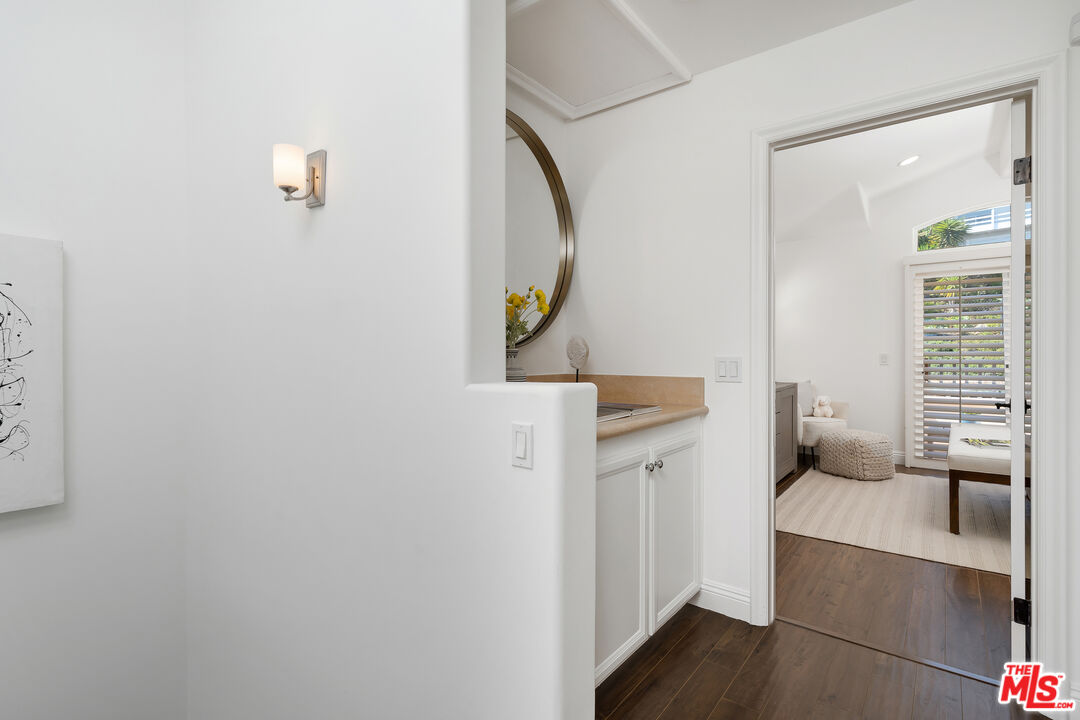 6436 Lunita Road Malibu, CA 90265 - Photo 31 of 54 a living room with furniture and a window
