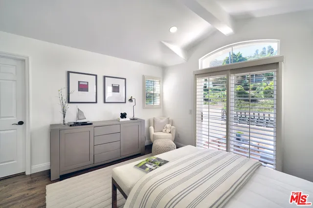 $1,599,000 | 6436 Lunita Road, Malibu, CA 90265