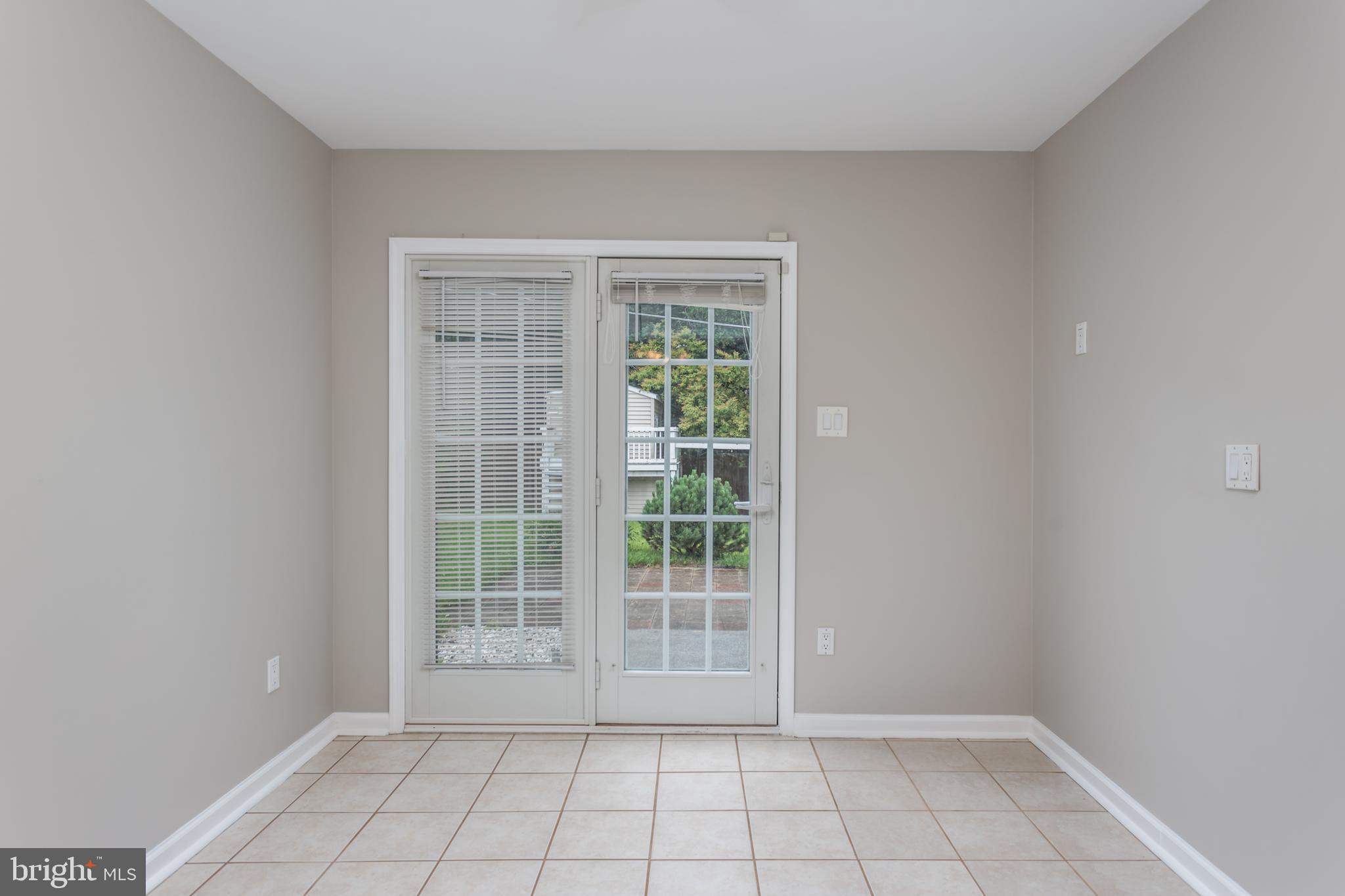 102 Highlander Road Stephens City, VA 22655 - Photo 13 of 40 Sunroom