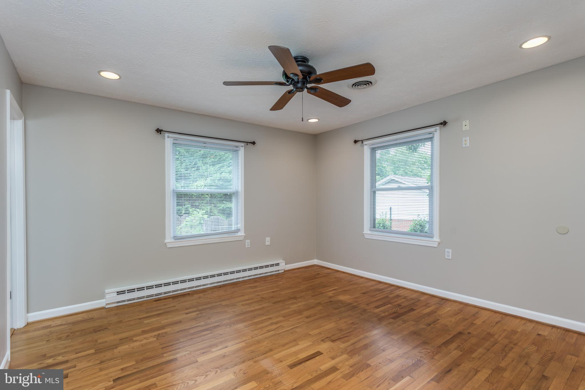 102 Highlander Road Stephens City, VA 22655 - Photo 15 of 40 Primary Bedroom