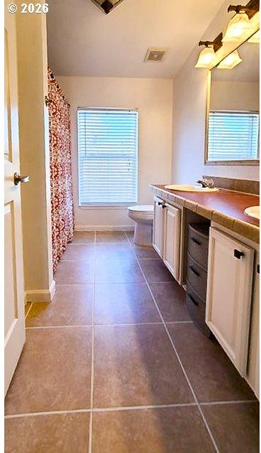 6710 Jake Road Klamath Falls, OR 97601 - Photo 23 of 37 Bathroom