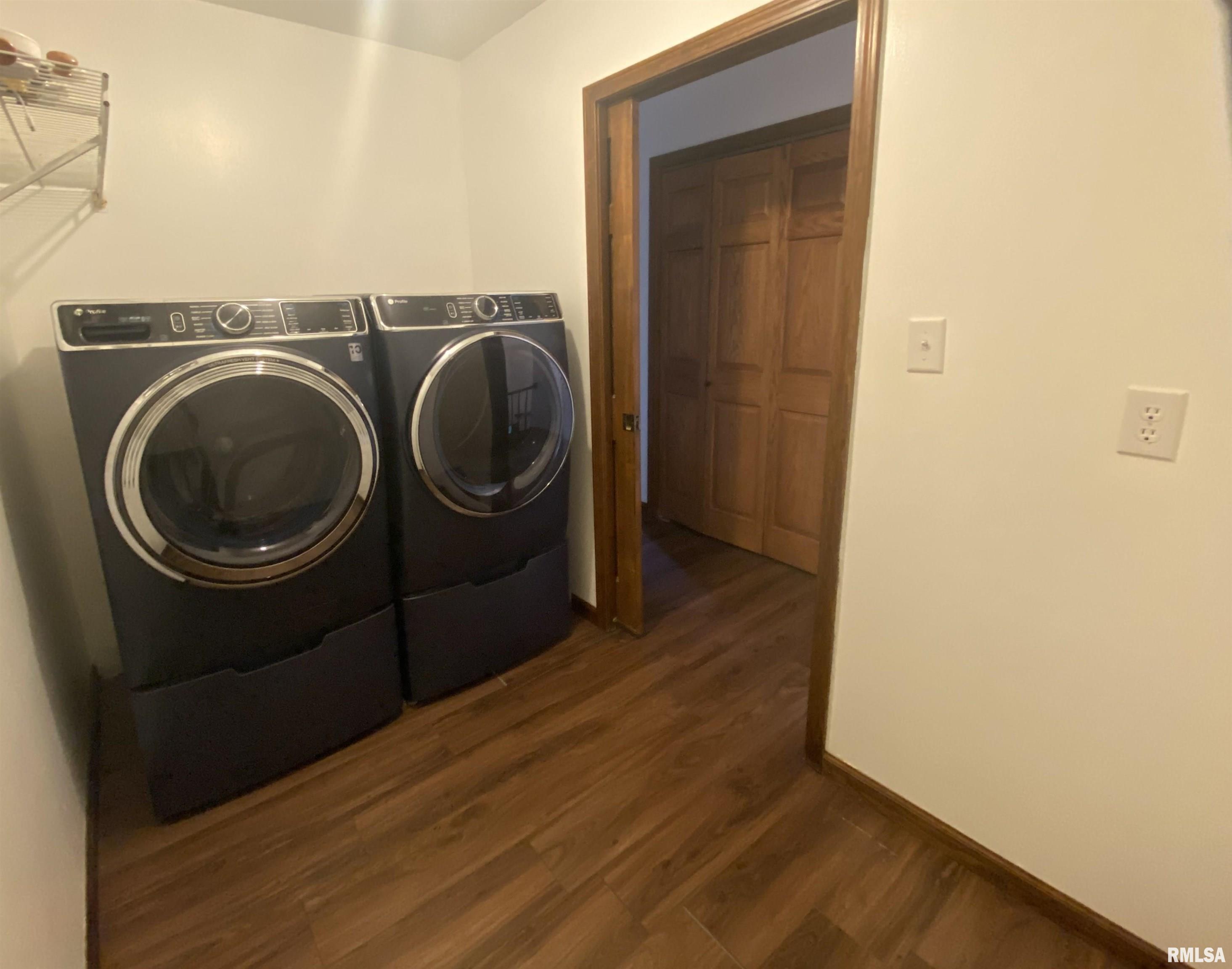 3912 West Bluffs Road Springfield, IL 62711 - Photo 30 of 44 Gallery Image 30
