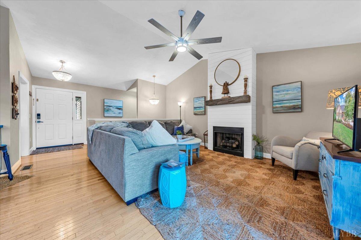 16520 Moneta Road Moneta, VA 24121 - Photo 14 of 83 Gallery Image 14