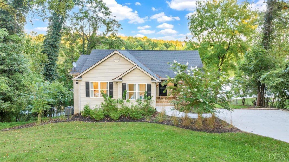 16520 Moneta Road Moneta, VA 24121 - Photo 61 of 83 Gallery Image 61