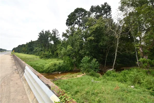 $1,500,000 | 5129 Hwy 165 Highway, Ball, LA 71405