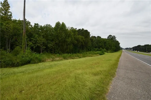 $1,500,000 | 5129 Hwy 165 Highway, Ball, LA 71405
