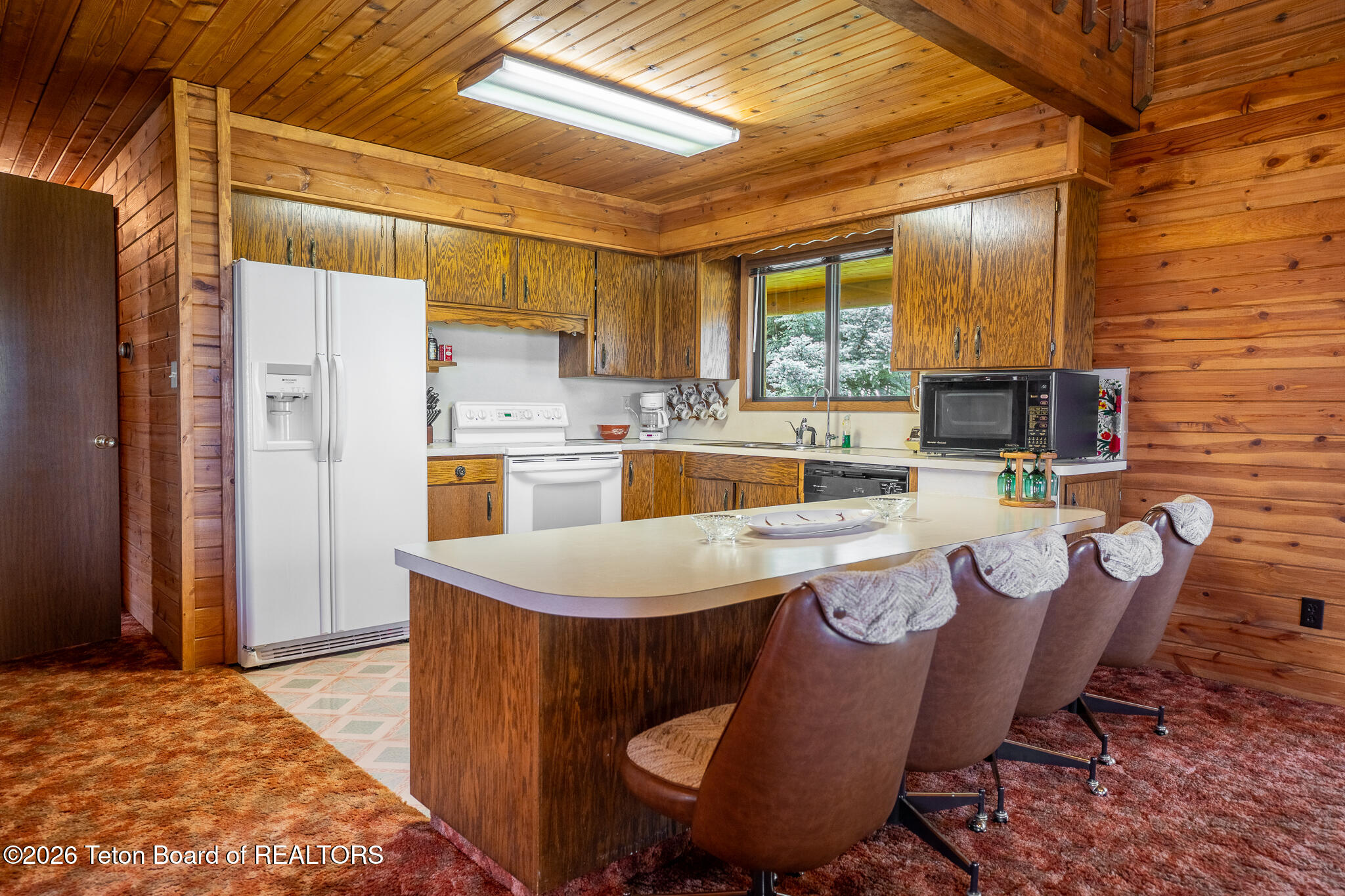 112 Canyon Pines Way Star Valley Ranch, WY 83127 - Photo 11 of 43 Open Kitchen
