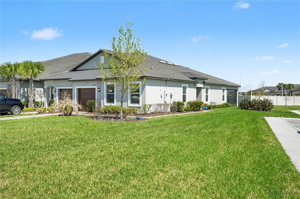 10231 Echo Dock Loop San Antonio, FL 33576 - Photo 11 of 92