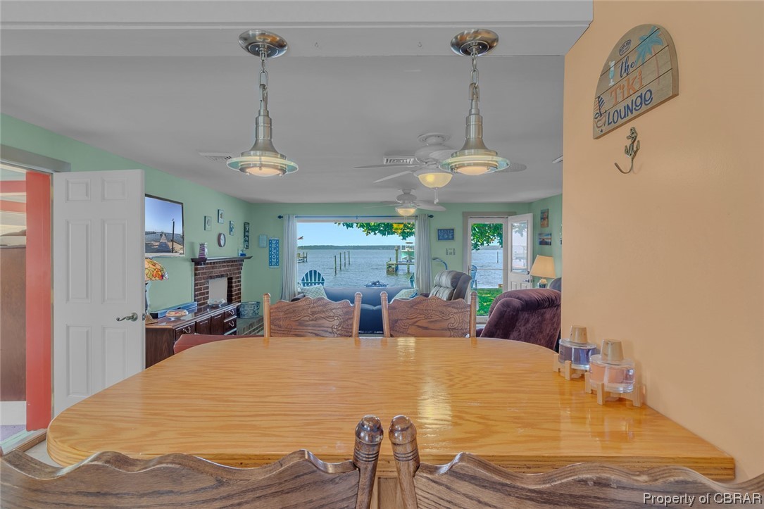 3879 Old Concord Road Gloucester, VA 23061 - Photo 5 of 43