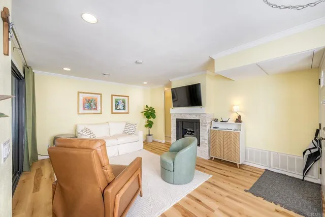 $599,000 | 13328 Caminito Ciera, Unit 16, San Diego, CA 92129