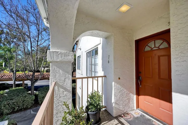 $599,000 | 13328 Caminito Ciera, Unit 16, San Diego, CA 92129