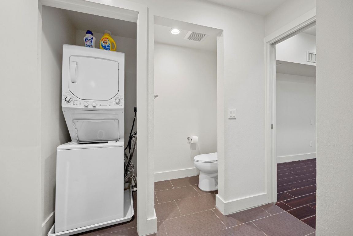 1603 Enfield Road, Unit 211 Austin, TX 78703 - Photo 18 of 20