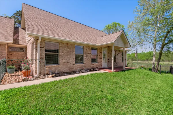 $385,700 | 15 Lake Side, Trinity, TX 75862
