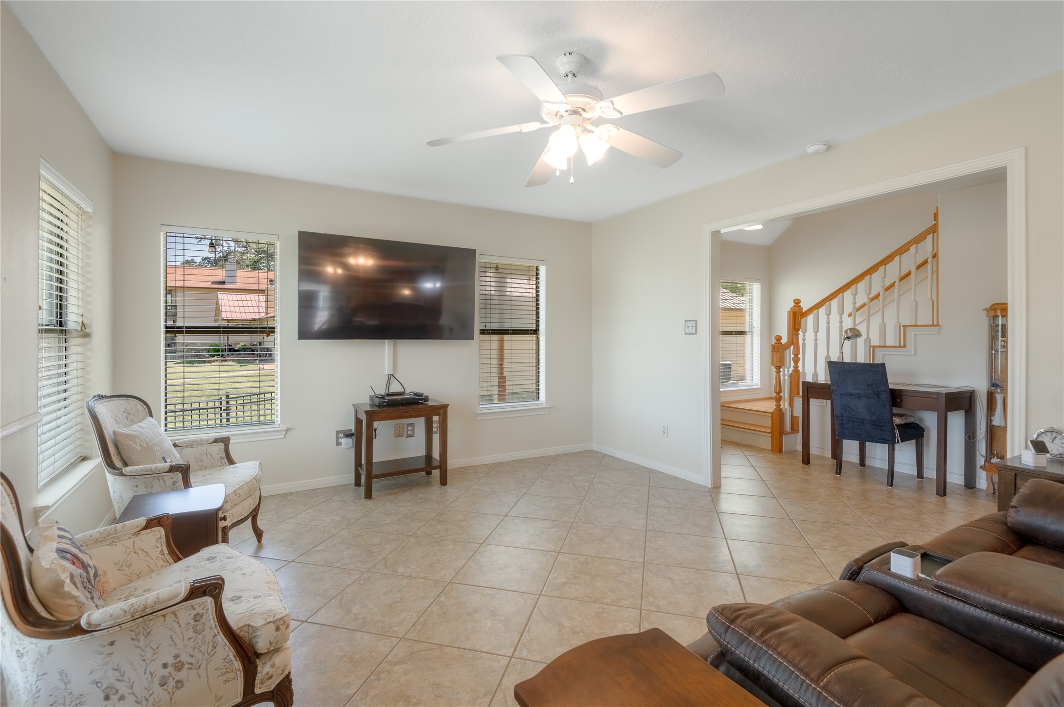15 Lake Side Trinity, TX 75862 - Photo 12 of 33 Livingroom