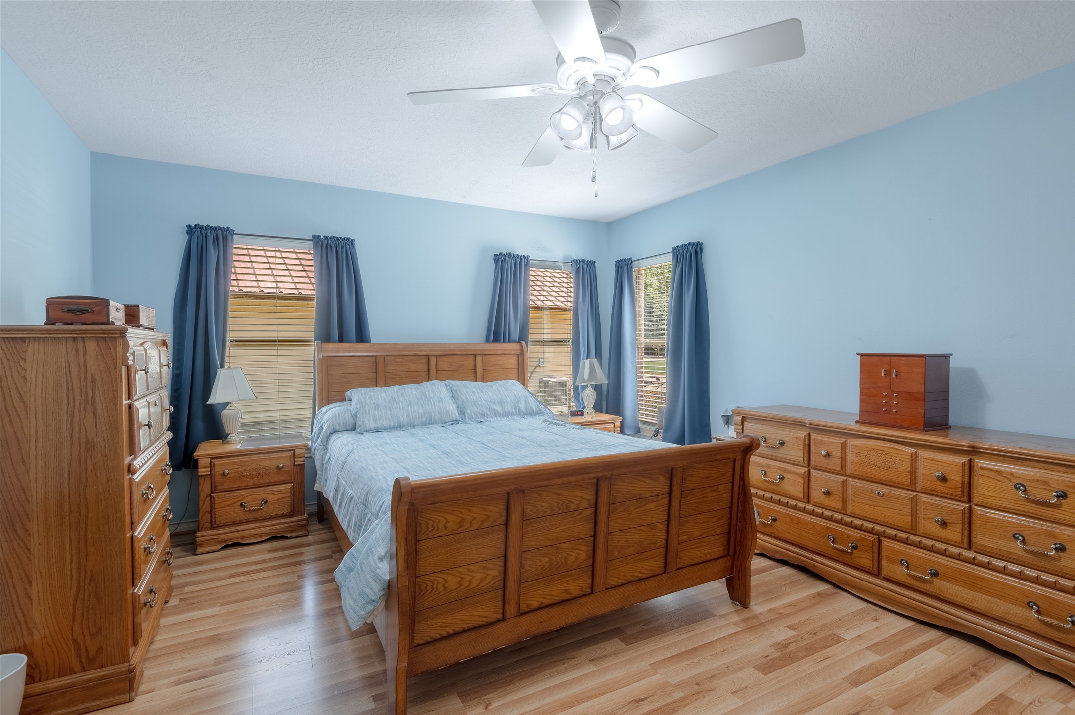 15 Lake Side Trinity, TX 75862 - Photo 18 of 33 Primary Bedroom