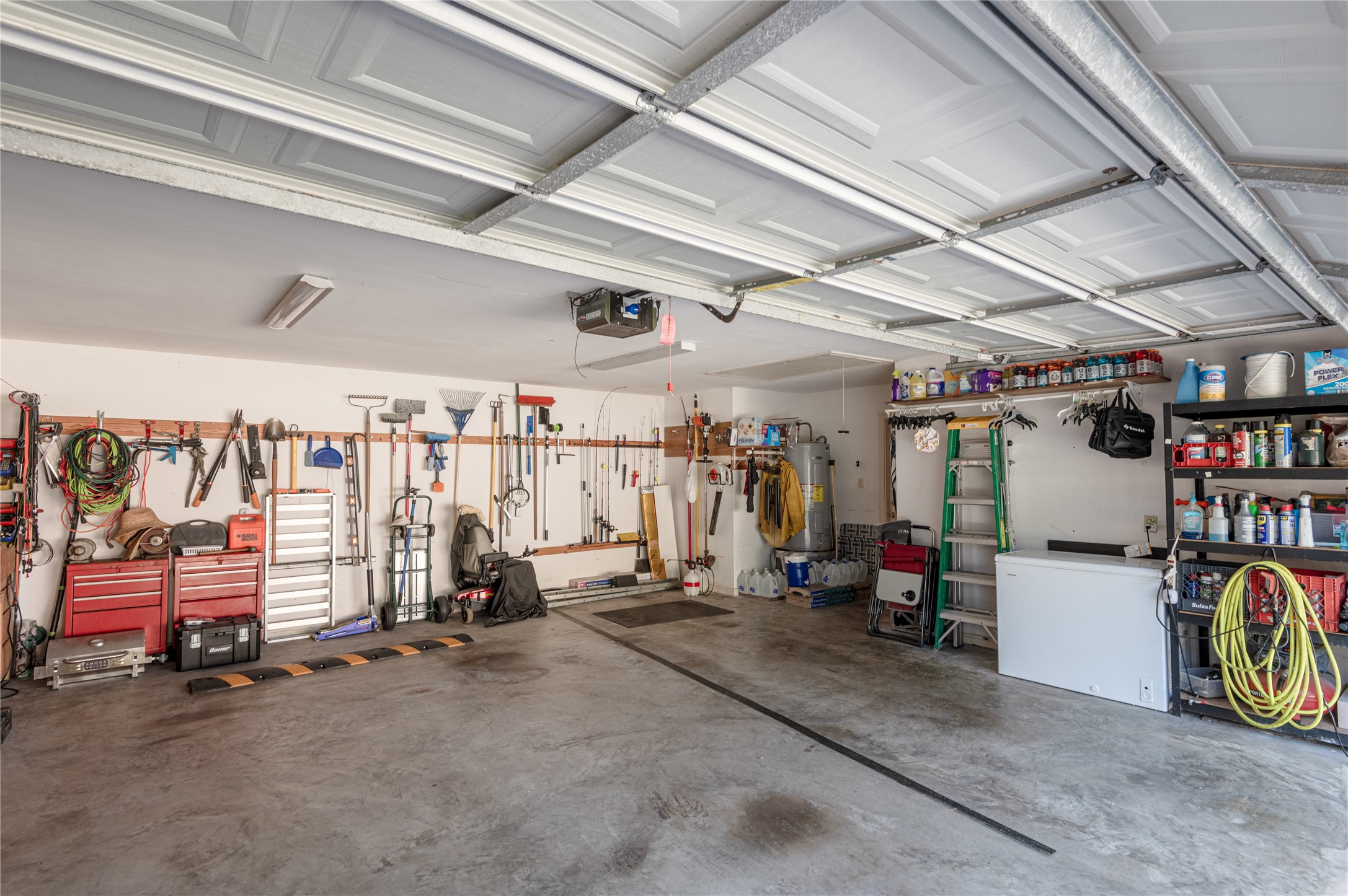 15 Lake Side Trinity, TX 75862 - Photo 29 of 33 Garage