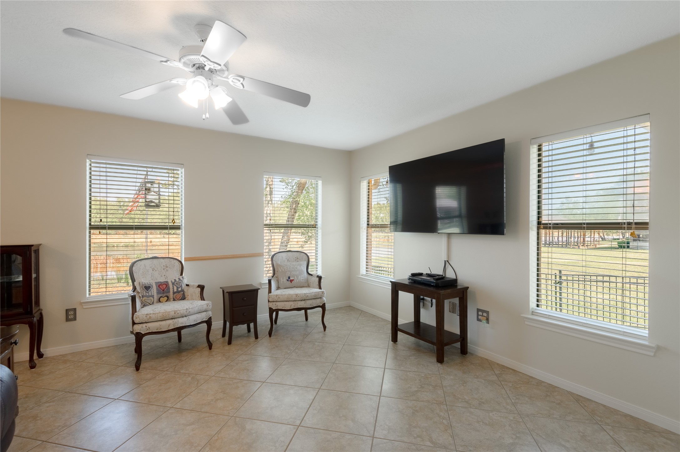 15 Lake Side Trinity, TX 75862 - Photo 4 of 33