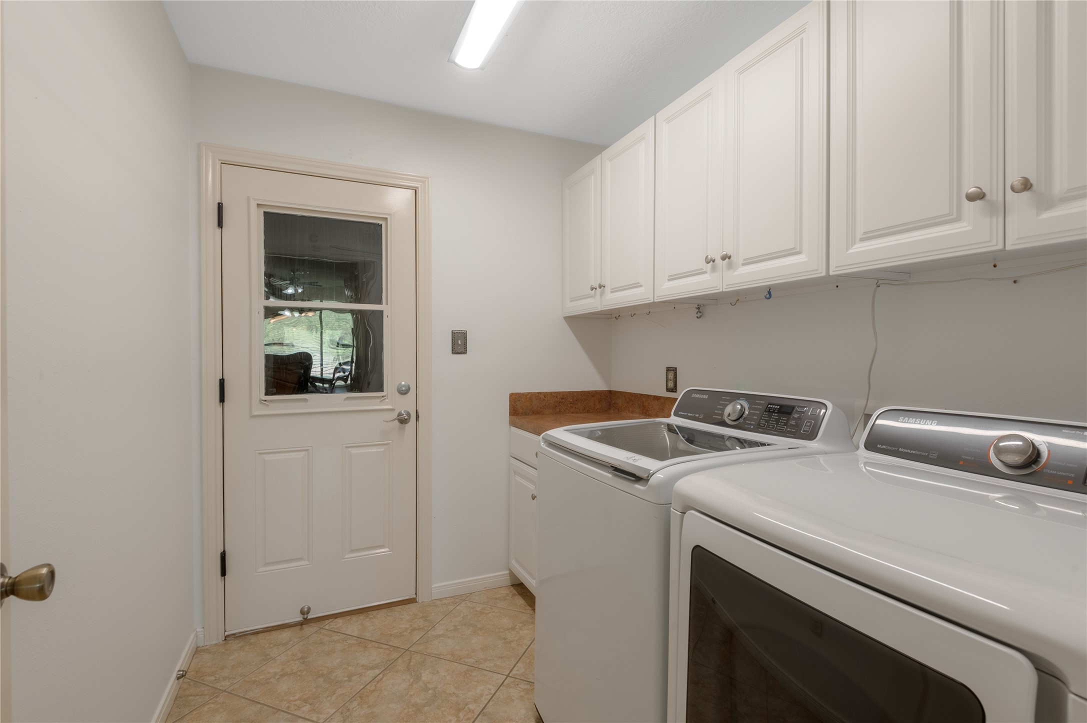 15 Lake Side Trinity, TX 75862 - Photo 8 of 33 Utility Room