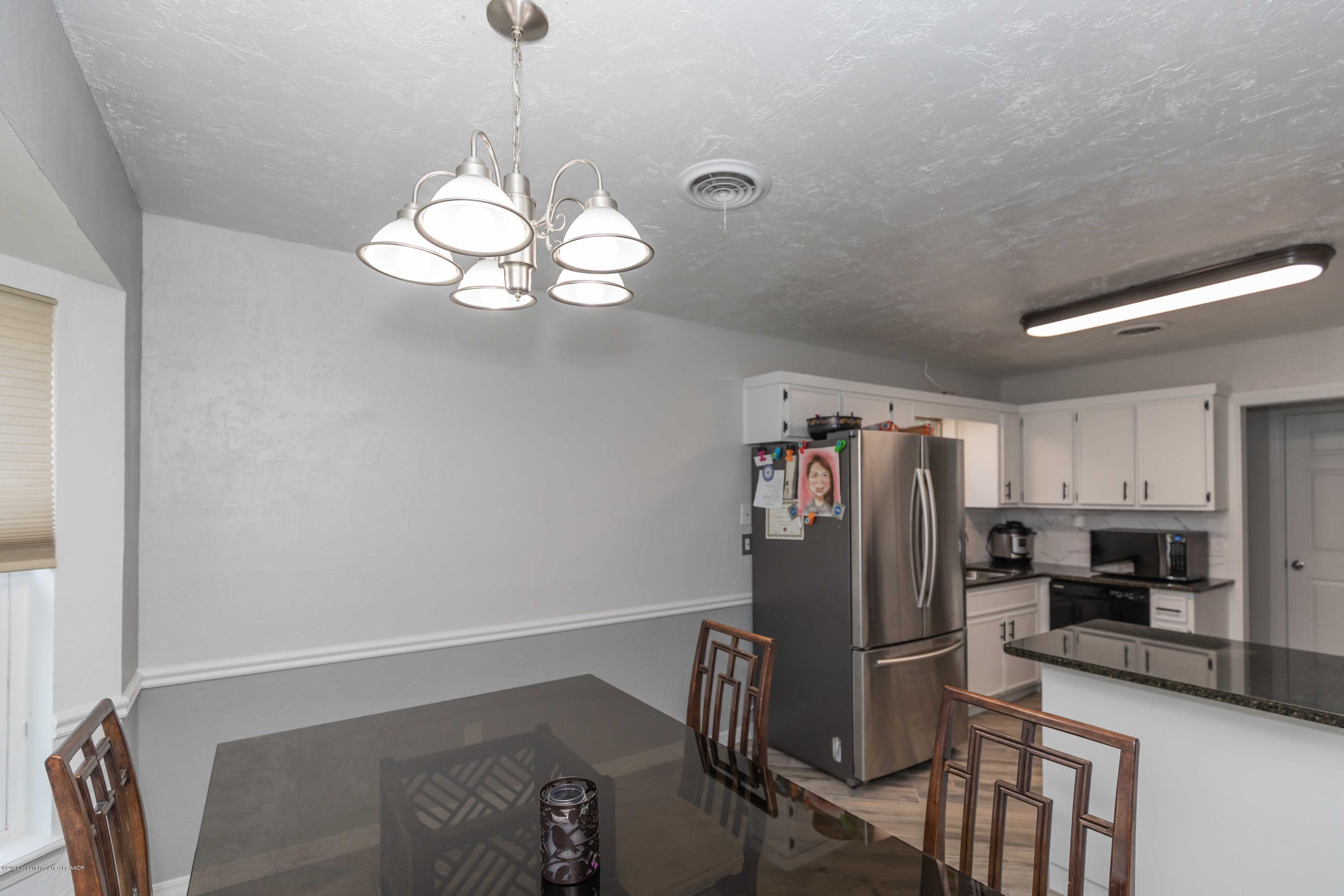 5204 Susan Drive Amarillo, TX 79110 - Photo 8 of 34 DINING VIEW 3