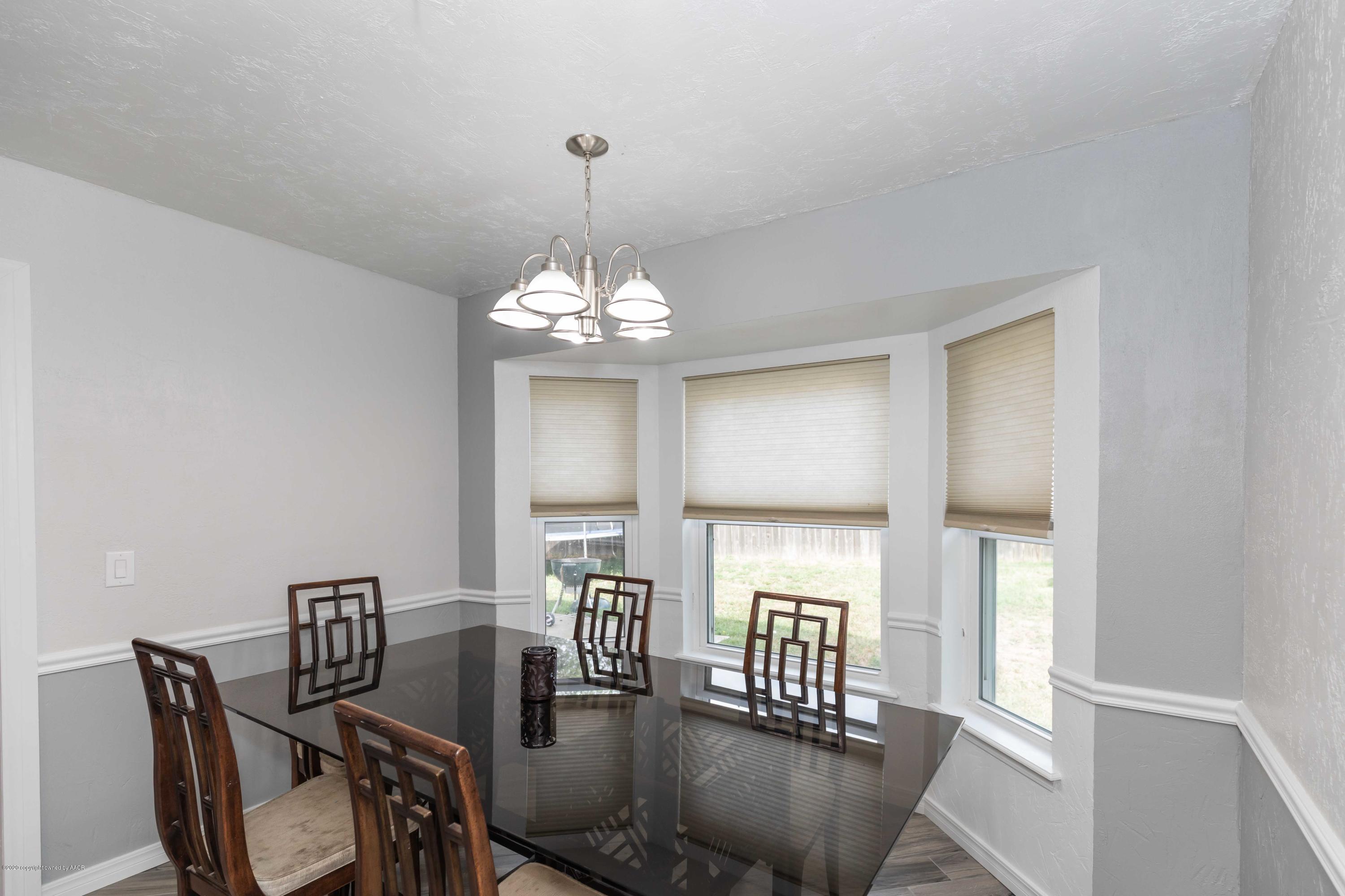 5204 Susan Drive Amarillo, TX 79110 - Photo 10 of 34 DINING VIEW 2