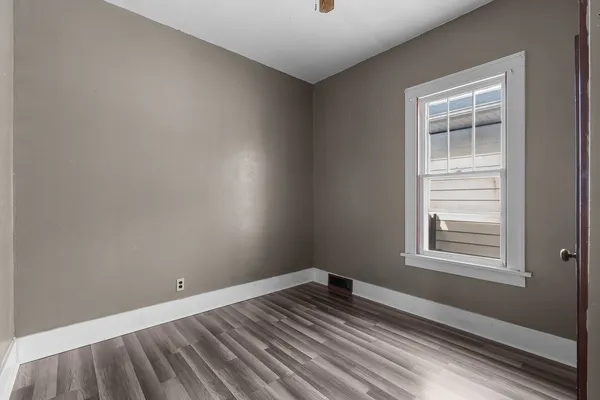 $110,000 | 3940 12th Street, Rock Island, IL 61201