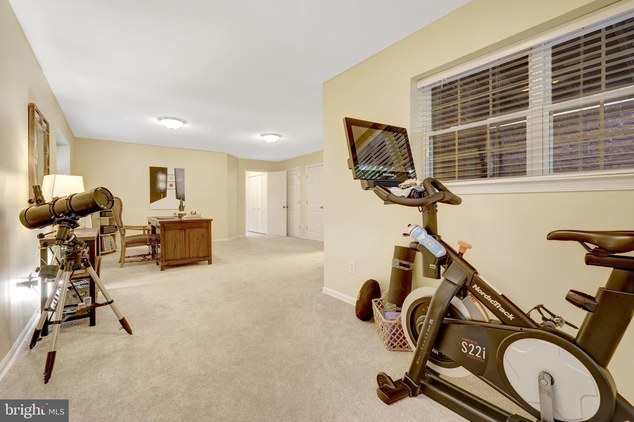 1224 Wild Hawthorn Way Reston, VA 20194 - Photo 41 of 71