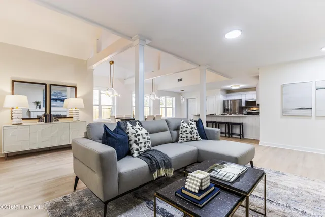 $589,900 | 6033 Shiloh Drive, Wilmington, NC 28409