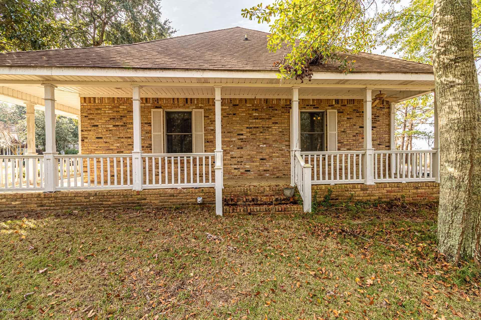4913 Ridgewood Drive Moss Point, MS 39563 - Photo 37 of 37 Outside northside 1.1