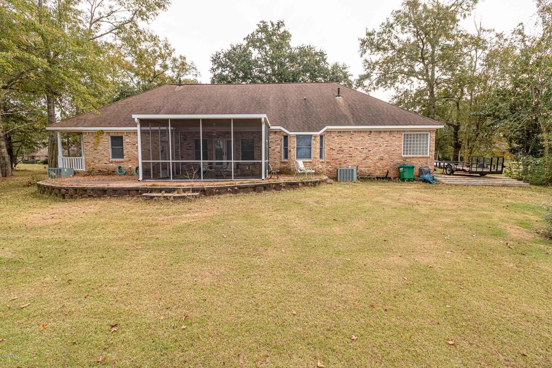 4913 Ridgewood Drive Moss Point, MS 39563 - Photo 4 of 37 Outside back 1.4