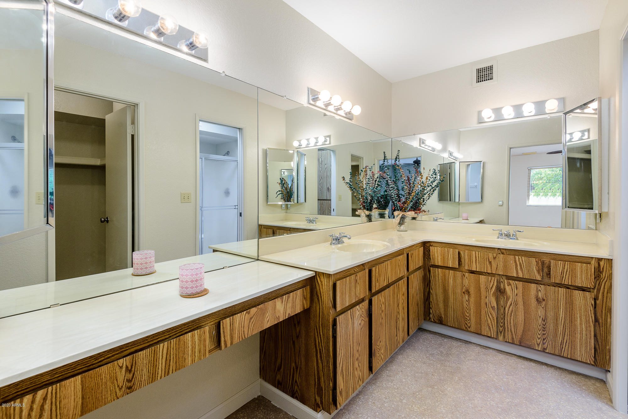 2539 East Wagoner Road Phoenix, AZ 85032 - Photo 12 of 26 Master bath! Wow!