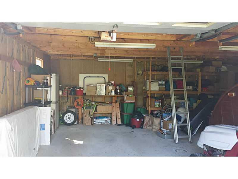 422 Lowell Town Road Wiscasset, ME 04578 - Photo 26 of 29 Garage.