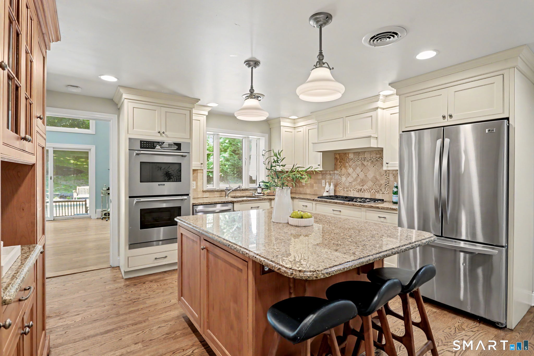 71 High Point Road Westport, CT 06880 - Photo 13 of 40