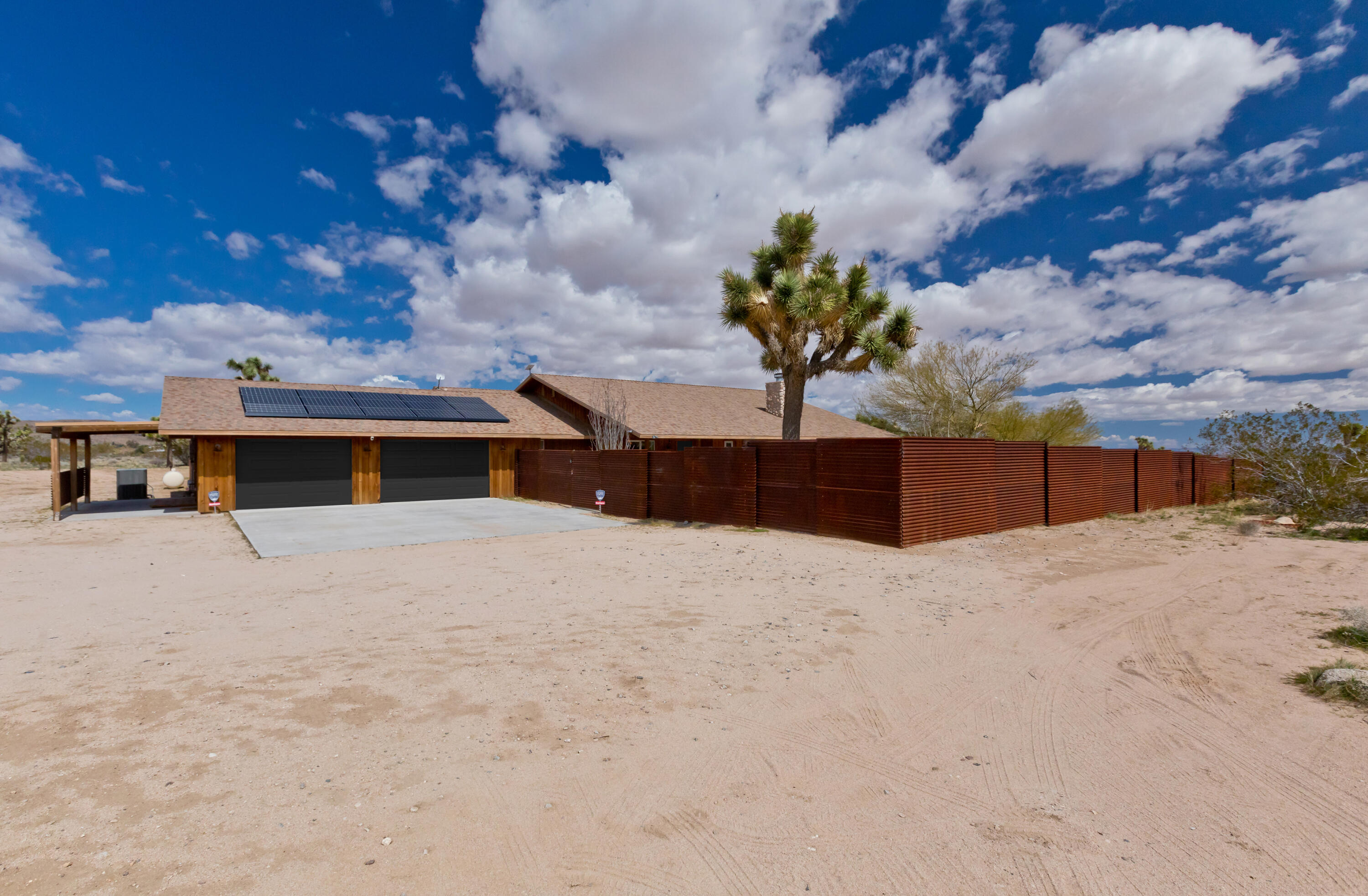 3663 Olympic Road Joshua Tree, CA 92252 - Photo 3 of 50 _10A5885__