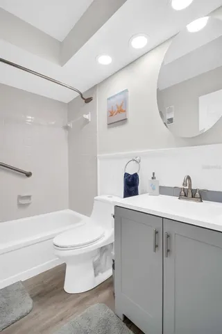 $225,000 | 2700 Nebraska Avenue, Unit 2203, Palm Harbor, FL 34684