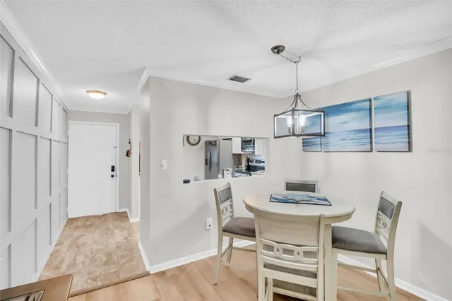 $225,000 | 2700 Nebraska Avenue, Unit 2203, Palm Harbor, FL 34684