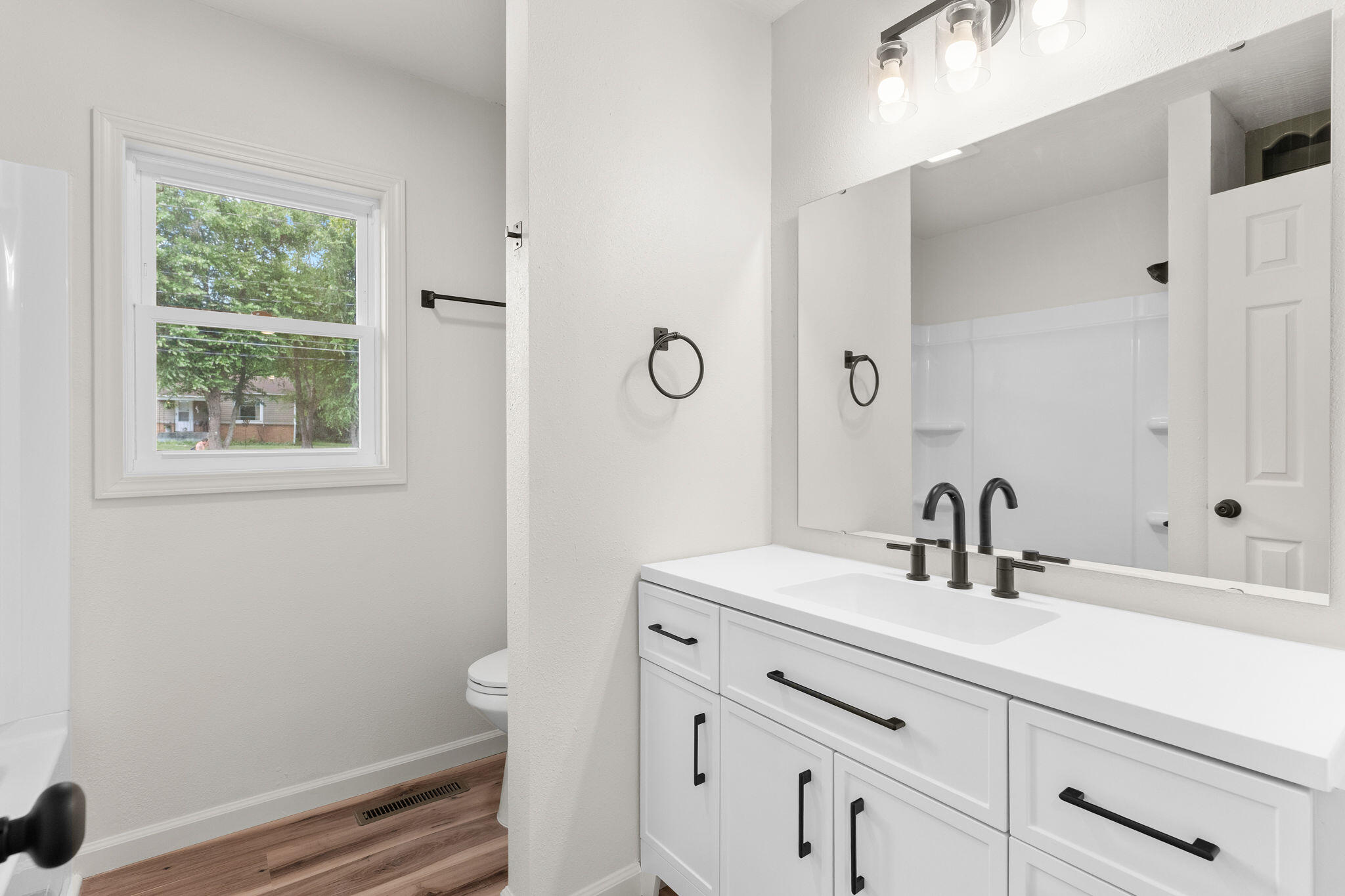953 West Kerr Street Springfield, MO 65803 - Photo 15 of 32 FrameandFocus_WEBorMLS-12-3