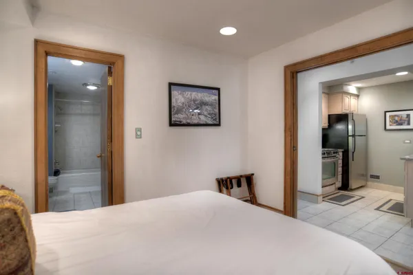 $560,000 | 73 Tamarron Drive, Unit 870, Durango, CO 81301