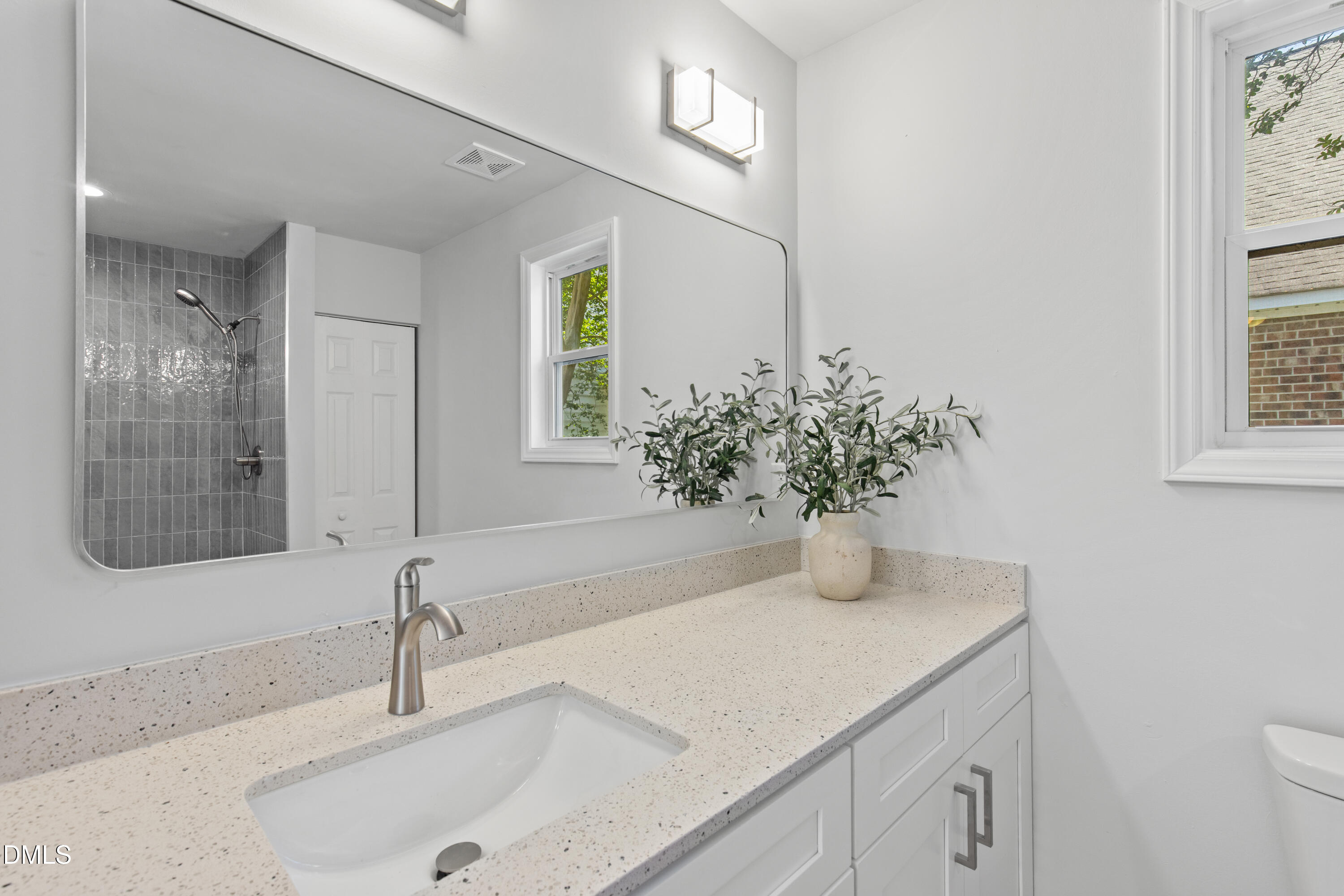 105 3rd Street Erwin, NC 28339 - Photo 19 of 26 17-IMG_3223