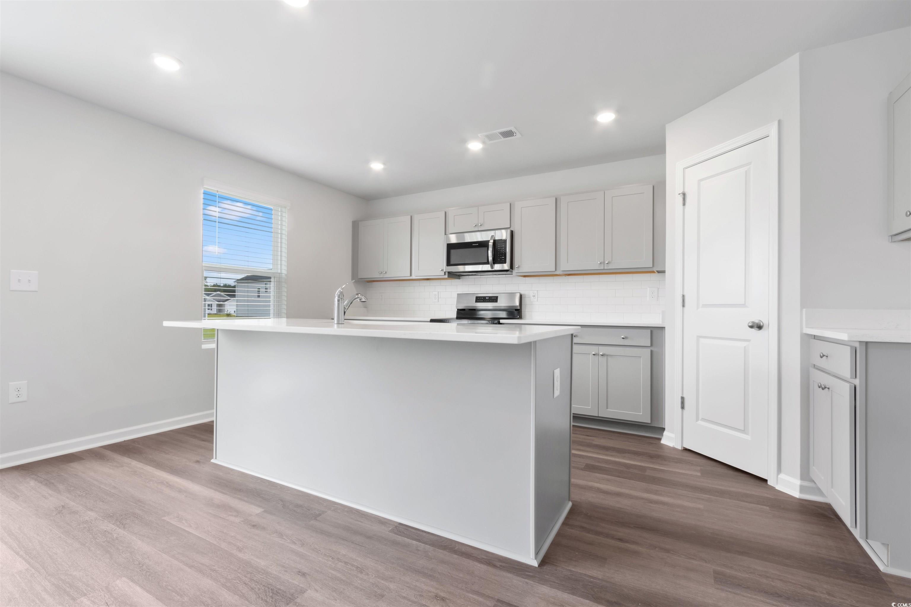 873 Rivas Court Conway, SC 29527 - Photo 7 of 38