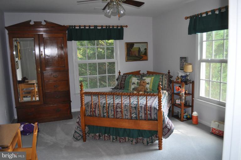 2476 5 Points Road Marshall, VA 20115 - Photo 28 of 30 Interior (General)