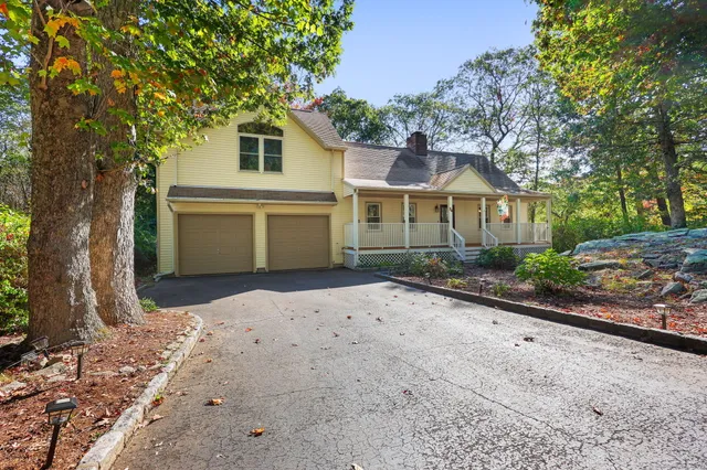 $615,000 | 34 Birchwood Road, Monroe, CT 06468