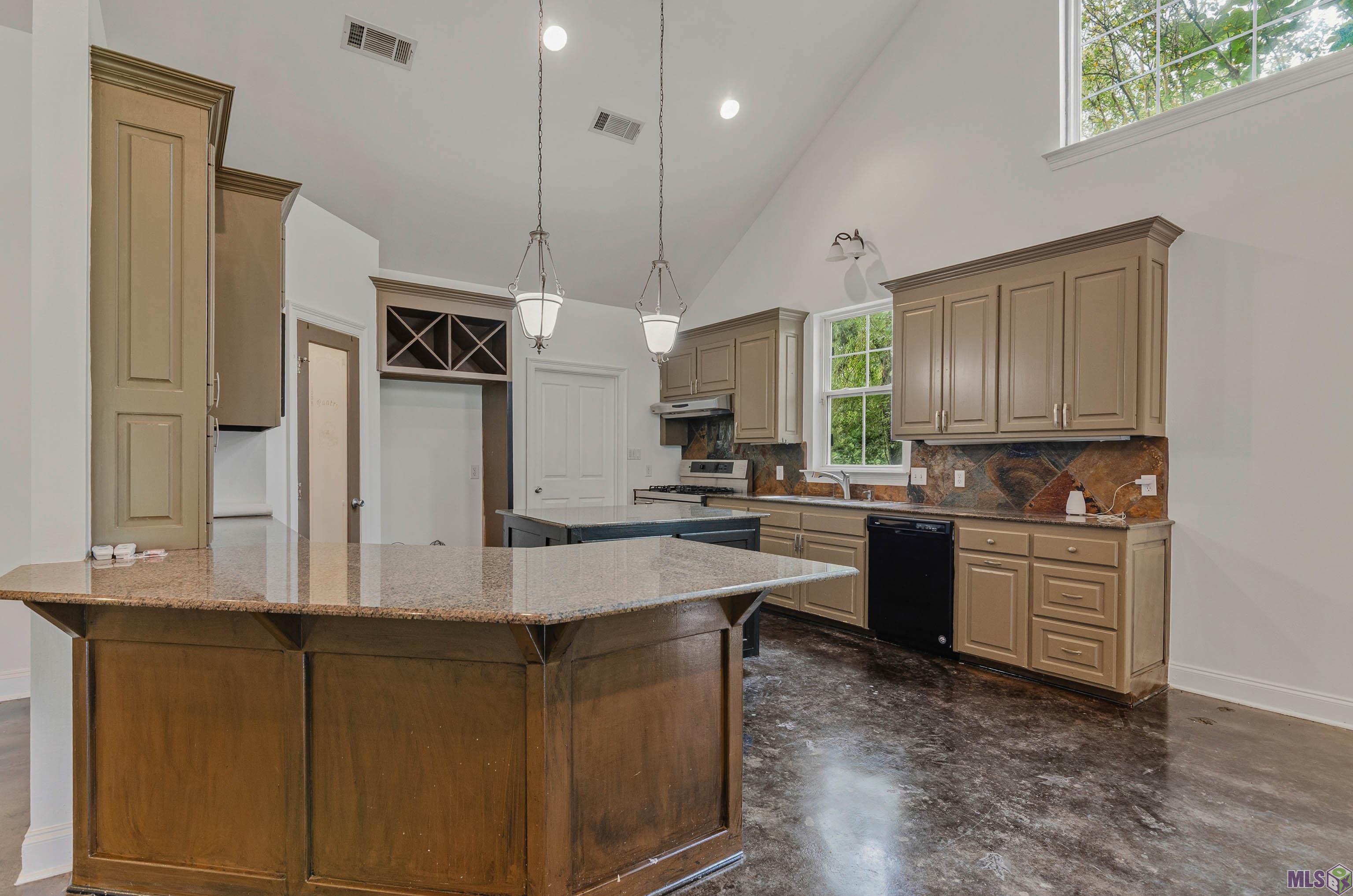 14105 Bert Allen Road Gonzales, LA 70737 - Photo 10 of 40