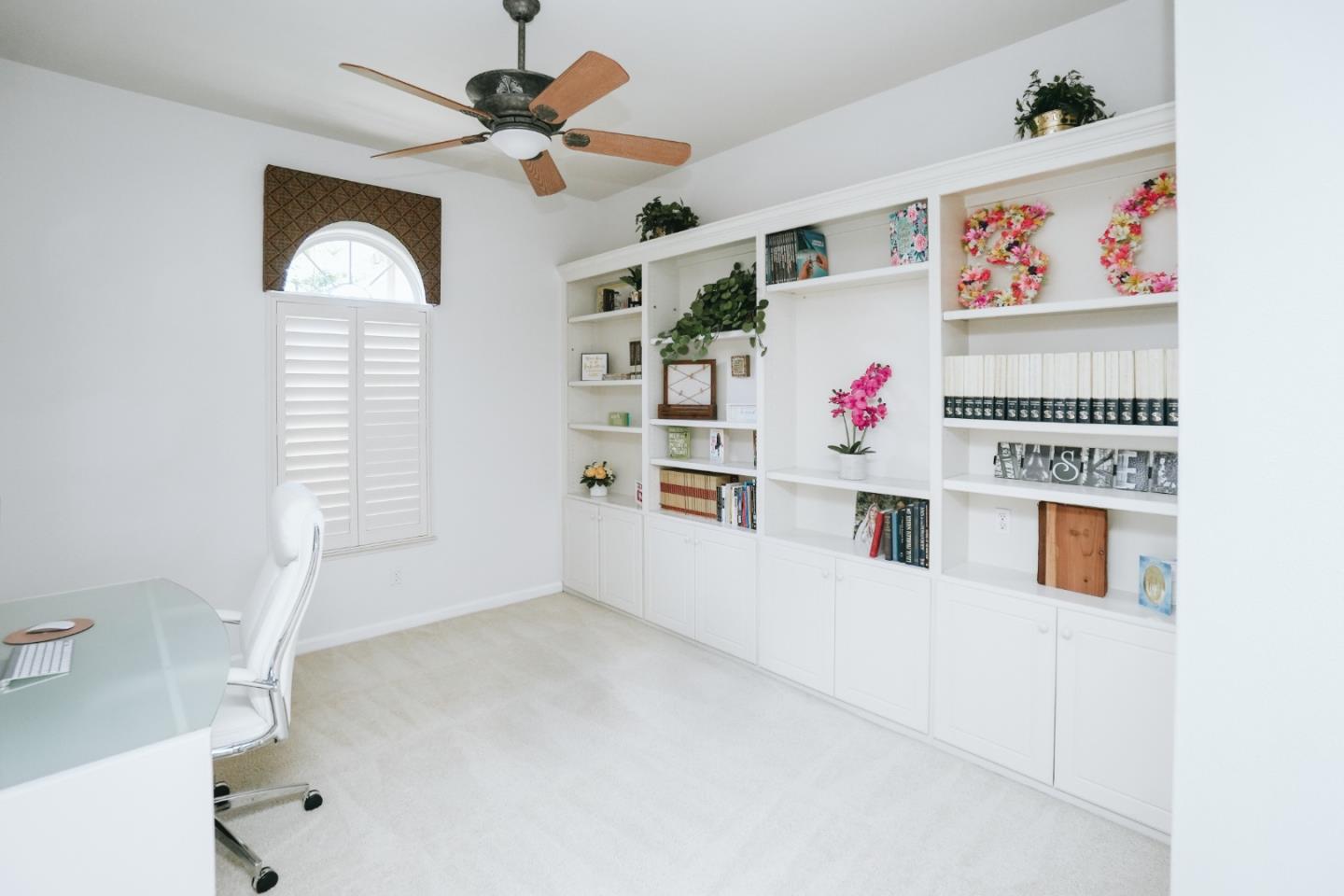 4609 Vía Fiori Modesto, CA 95357 - Photo 8 of 44 a view of an entryway with a fan