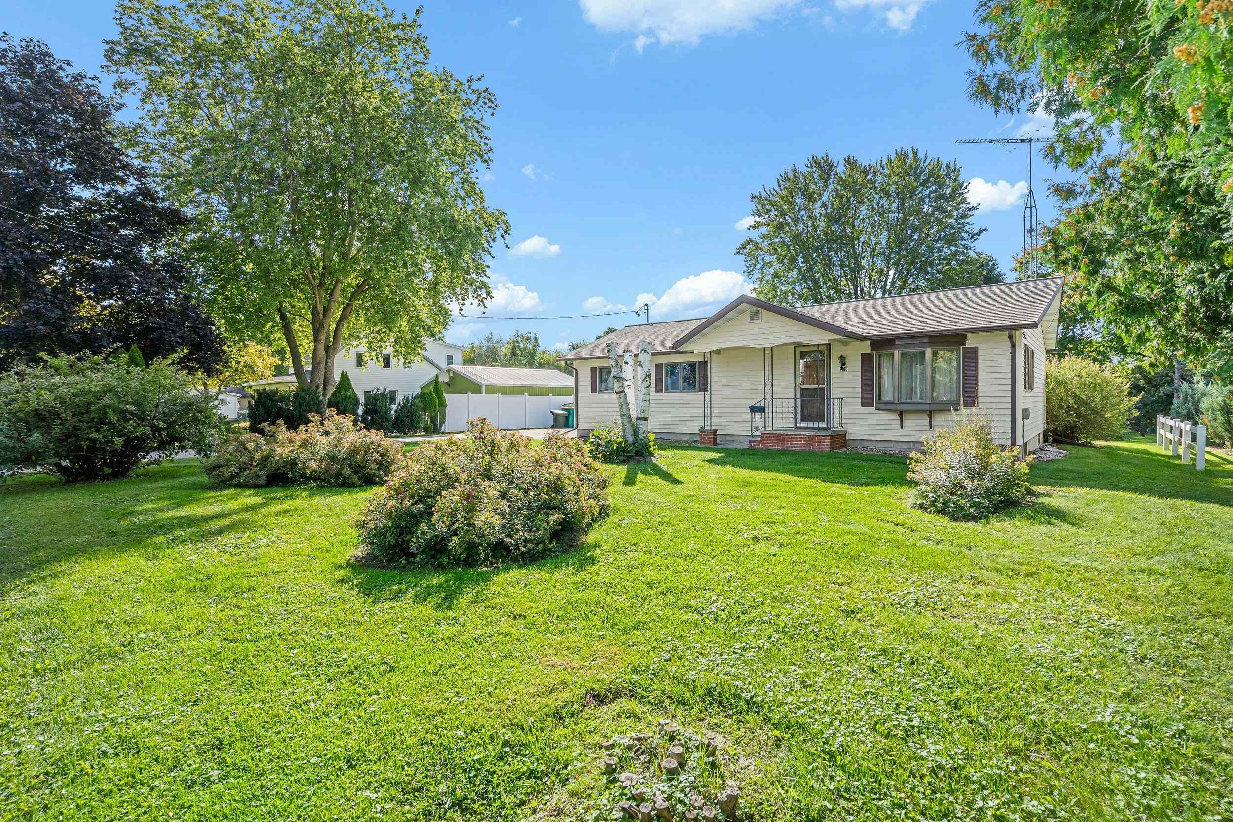 539 Fenton Street Ripon, WI 54971 - Photo 2 of 48 Gallery Image 2
